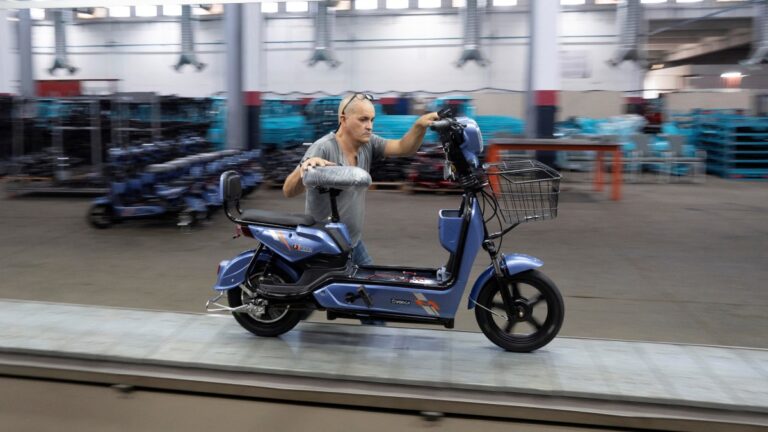 cubans assemble chinese electric cars and scooters in havana amid fuel shortages