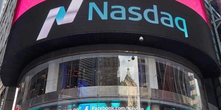 nasdaq front of building gID 7