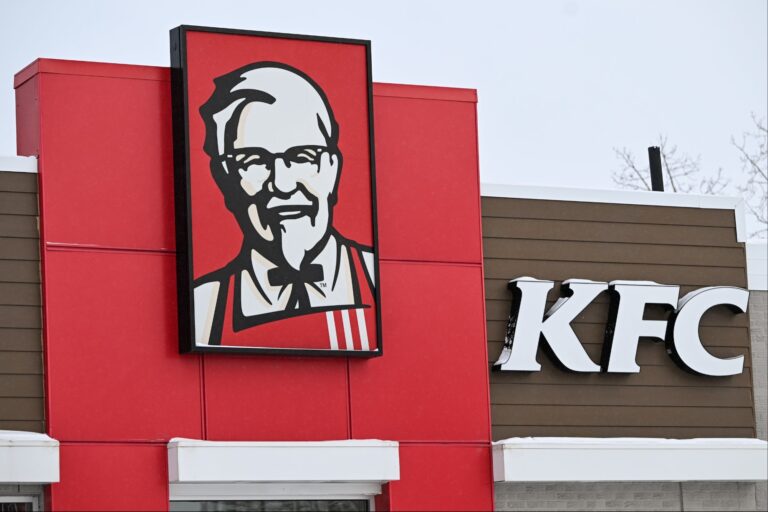 1739977764 KFC GettyImages 2199650122