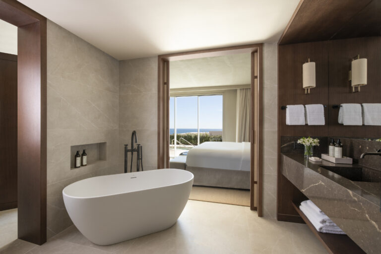Fairmont La Hacienda Hotel Villa Room 1024 Bathroom Bedroom