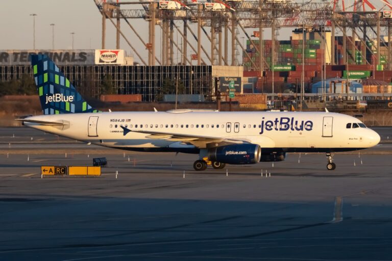 N584JB JetBlue Airways Airbus A320 232 e1739987861399