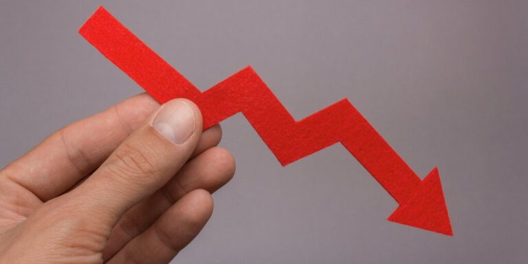 tezos price down chart falling drop crash dip tumble gID 7