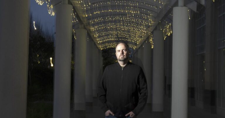 urlhttps3A2F2Fcalifornia times brightspot.s3.amazonaws.com2F612F482F80ab8fc0447ca366b8e9795e08da2F1503826 fi tech layoffs 4471