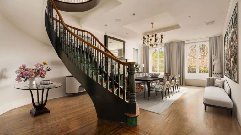 Film director Baz Luhrmann is once again testing the Manhattan luxury market relisting his Gramercy Park townhouse for US13.99 million. Image Sothebys